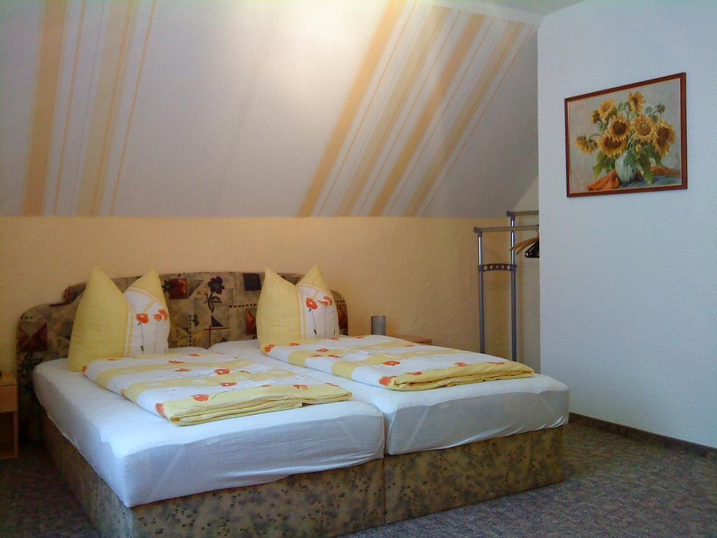 Ferienwohnung Am Storchennest Schmogrow Esterno foto