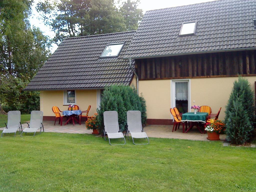 Ferienwohnung Am Storchennest Schmogrow Esterno foto